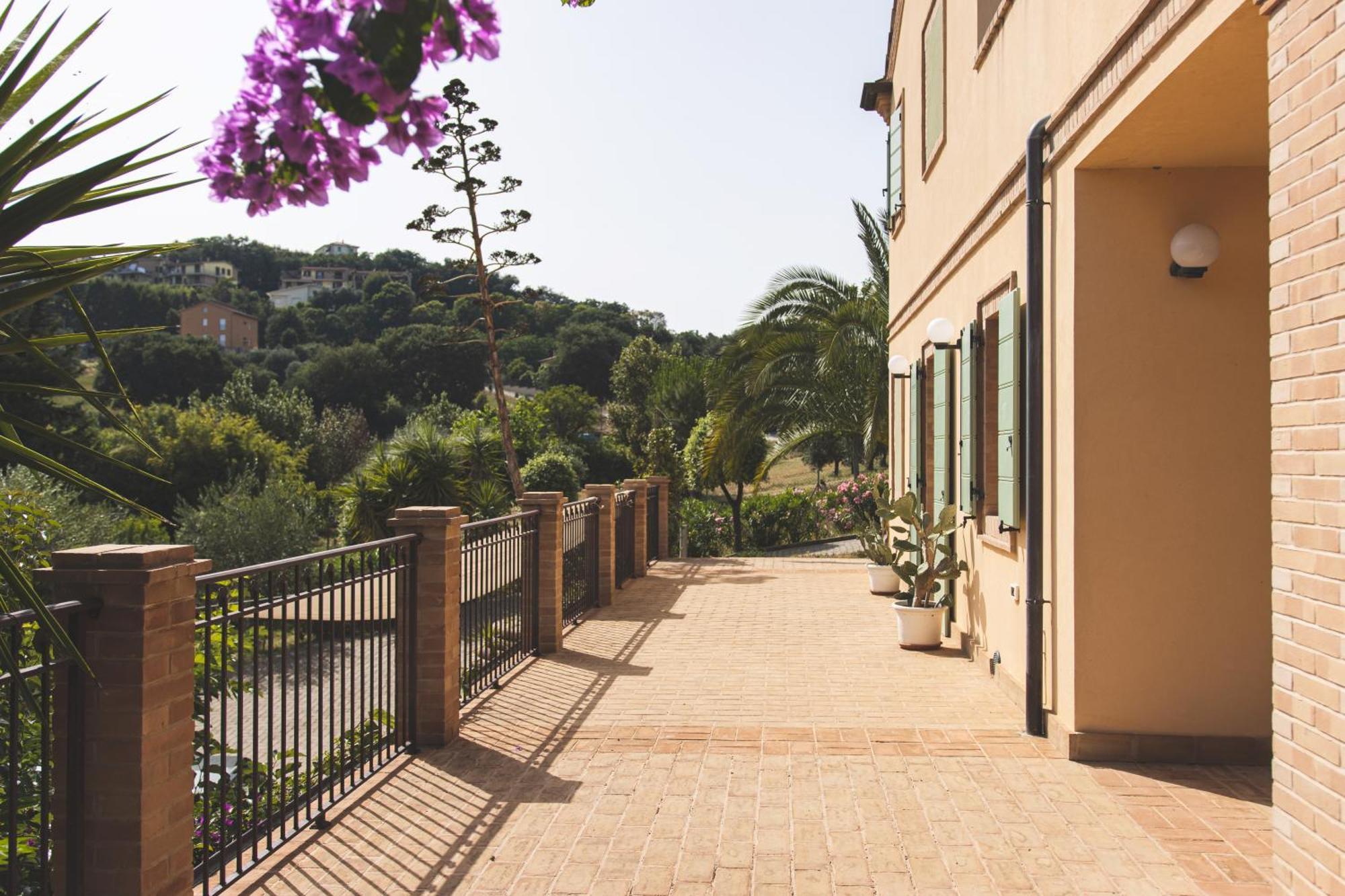 Villa Mariposa Civitanova Marche Buitenkant foto
